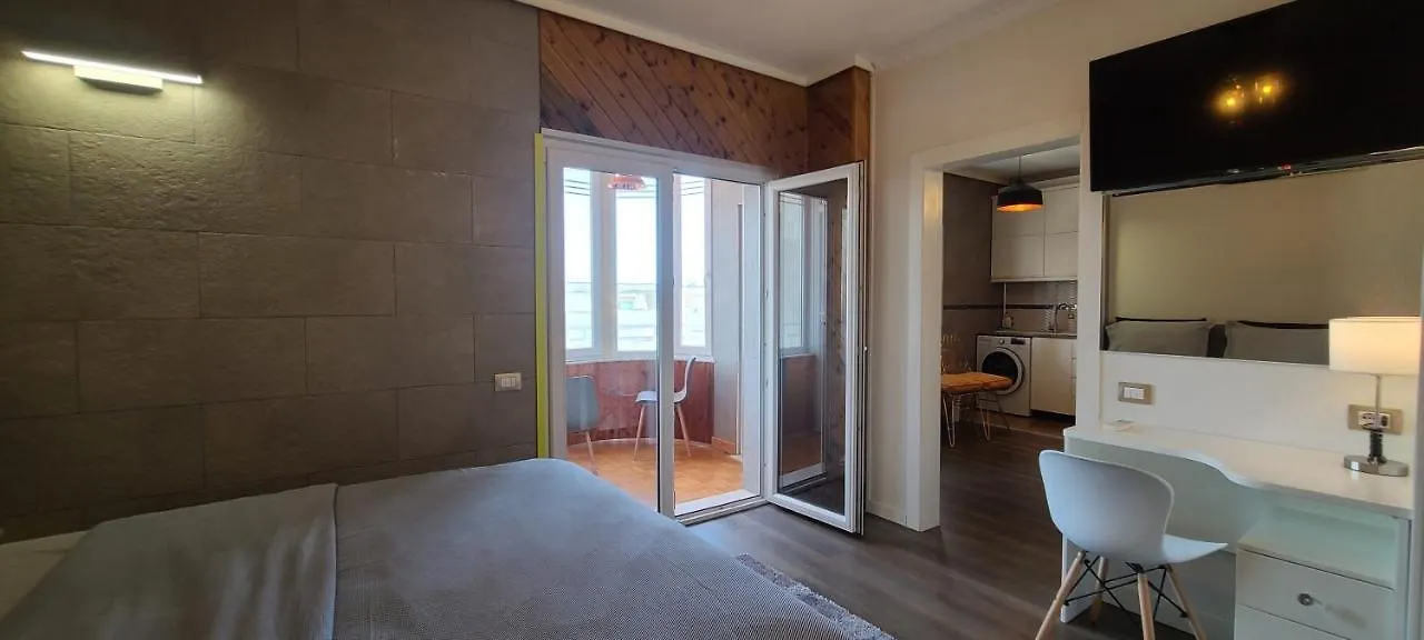 Oro Apartments Tirana 0*,  Albania